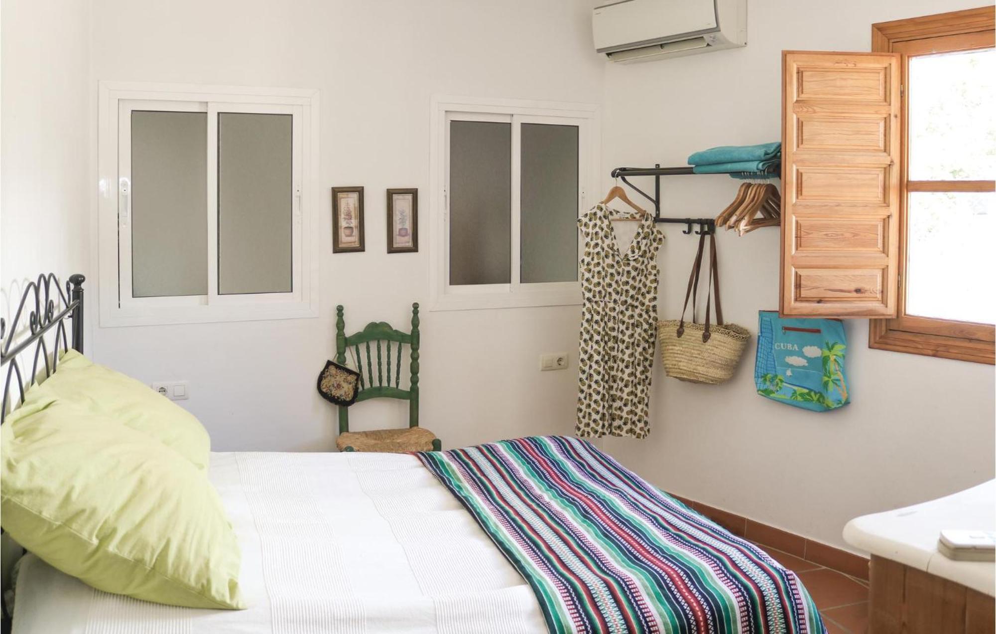 Nice Home In Canillas De Albaida With Wifi Экстерьер фото